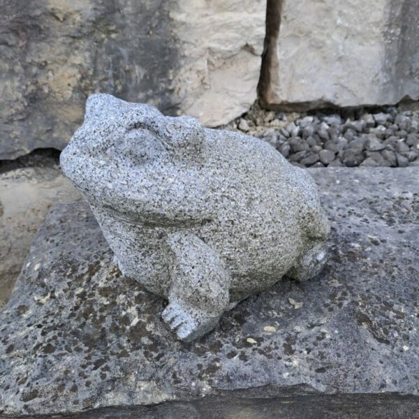 Frosch aus Granit - 15 cm