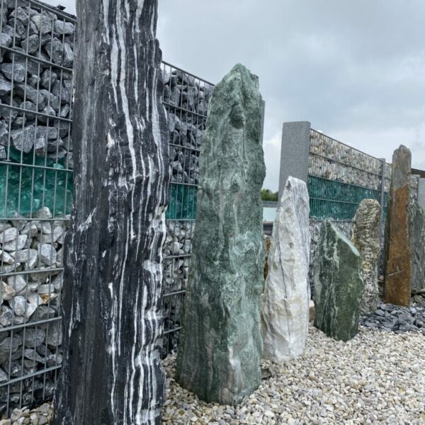 Monolith Zebra grau/weiß Größe H 170 x B 25 x B 25