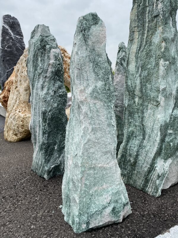 Monolith Artic Green smaragdgrün Größe H 85 x B 20 x B 25