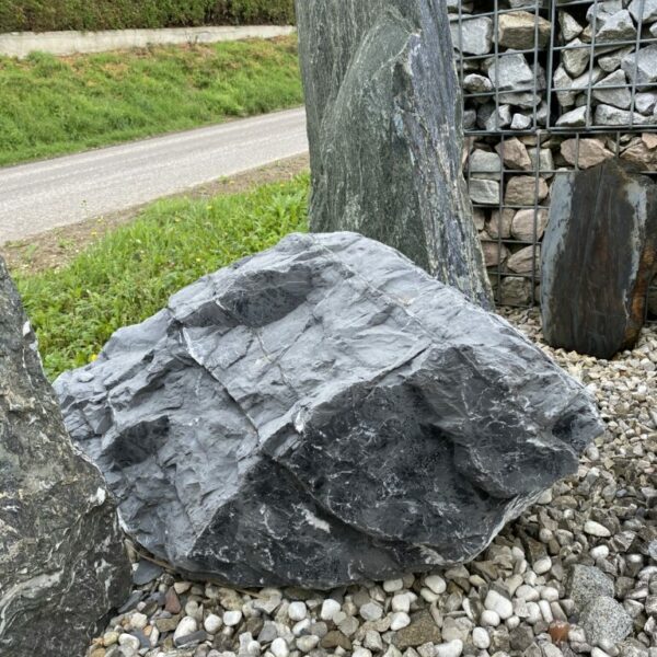 Monolith Nero Venato grau/weiß Größe H 50 x B 100 x B 50