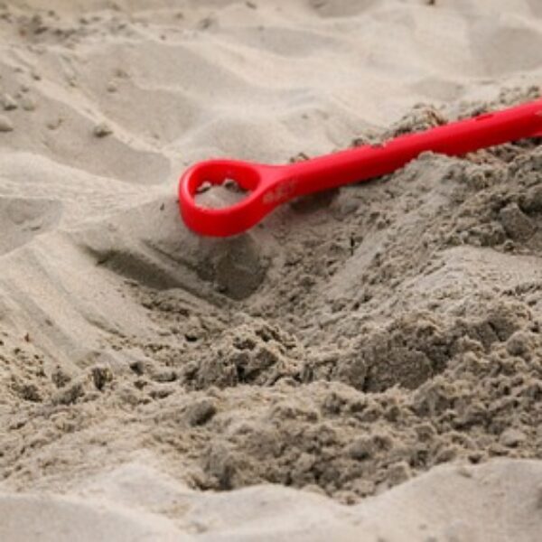 Kinderspielsand beach