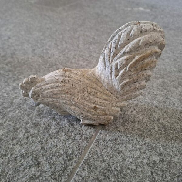 Huhn aus Granit - 15 cm Länge 15 cm