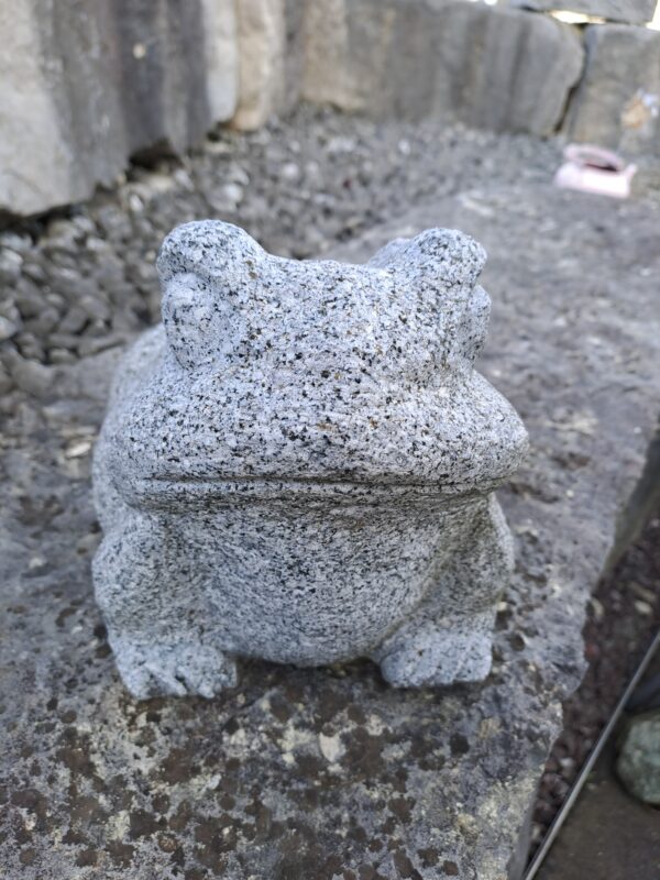 Frosch aus Granit - 15 cm – Bild 2